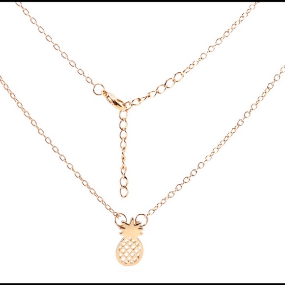 🍁 Pineapple necklace 🍍 - Picture 3 of 4